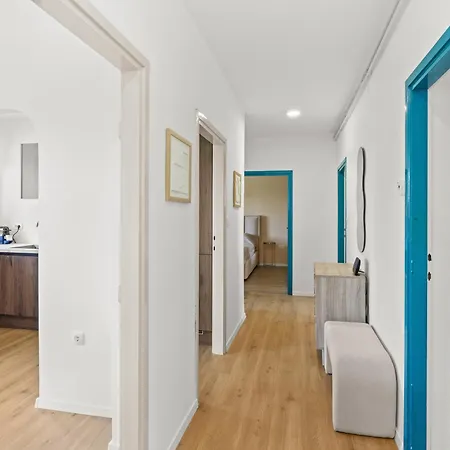 Four Waves New Apartament Pula