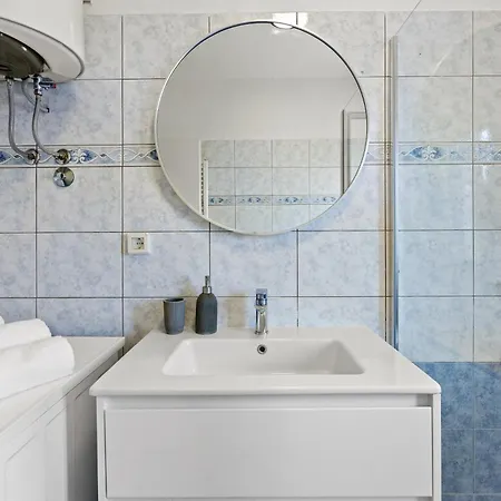 Apartament Four Waves New