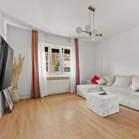 Four Waves New Apartman Pula