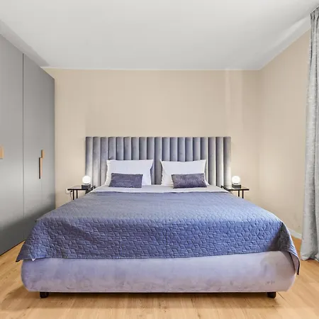 Four Waves New Apartman